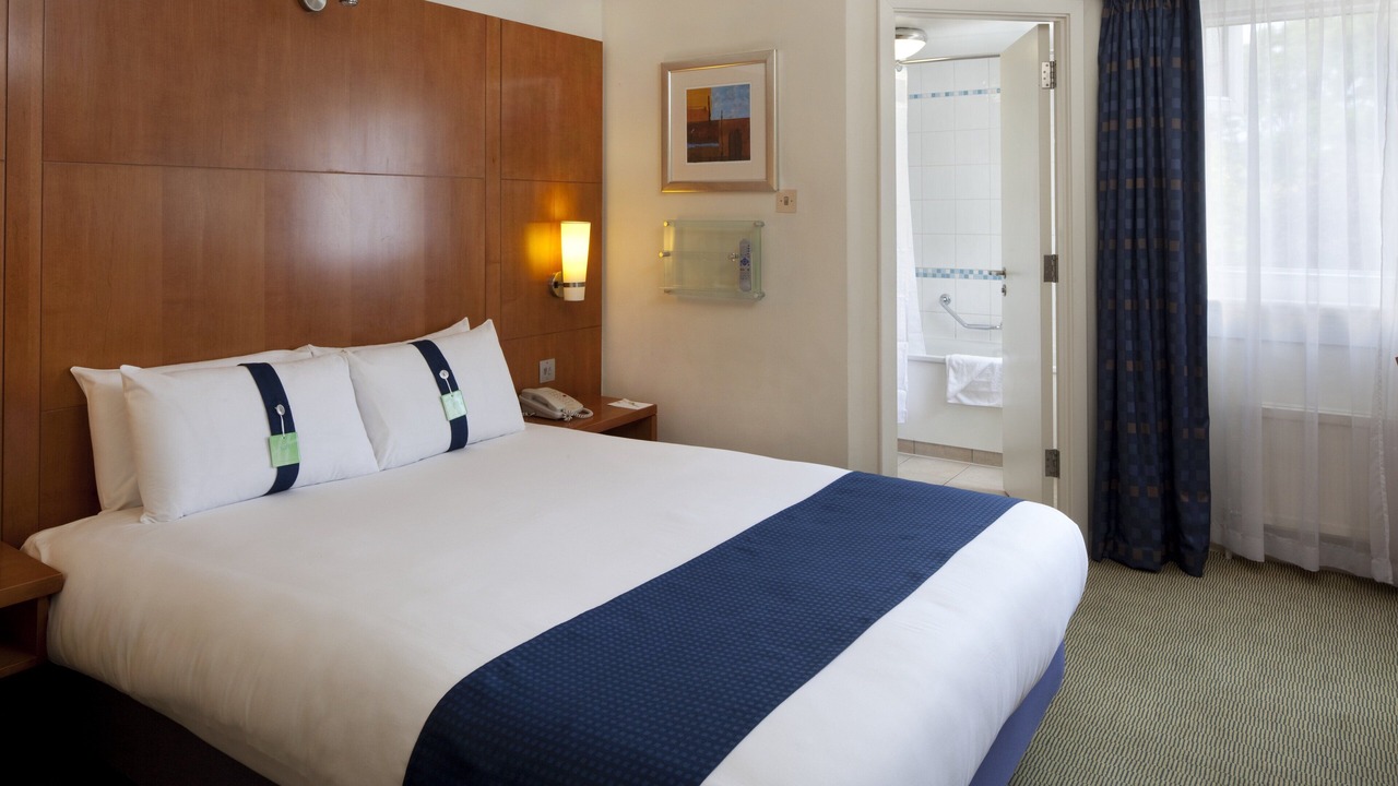 Photo of Bedroom in Basingstoke