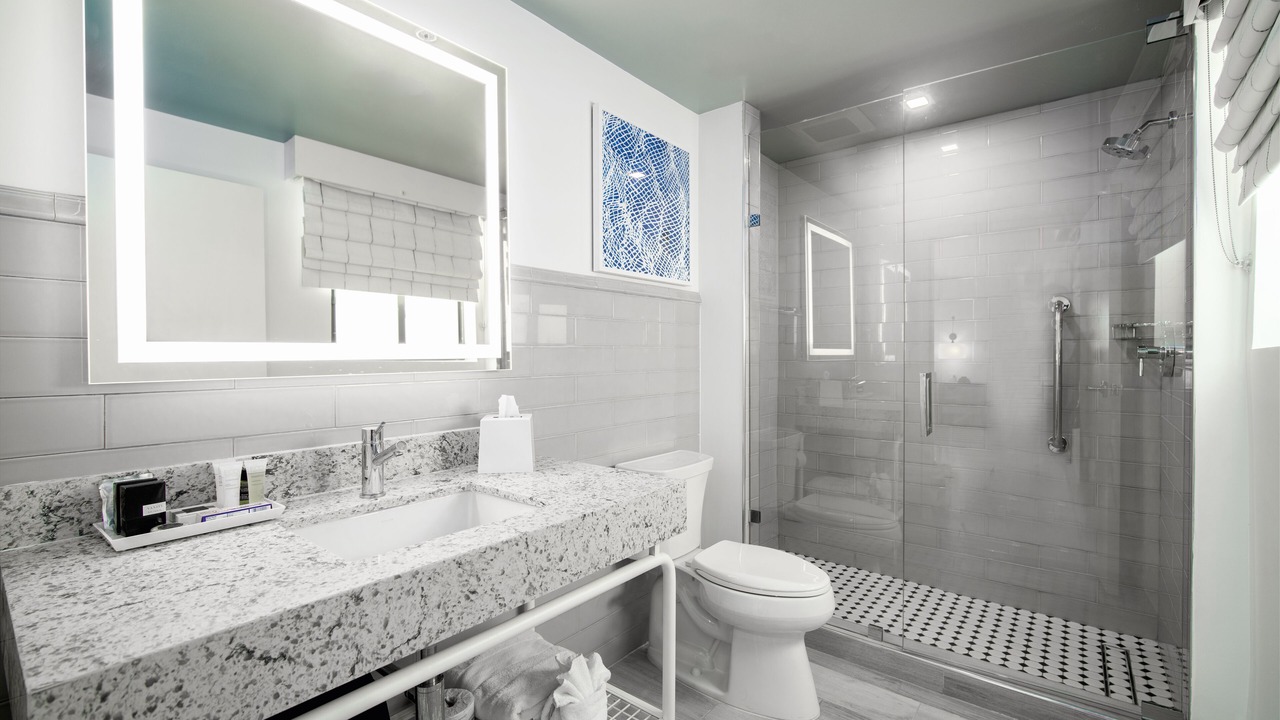 Photo of Bathroom in Islamorada