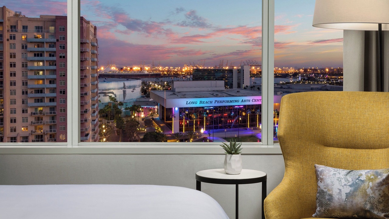 Photo of Bedroom in Downtown Long Beach