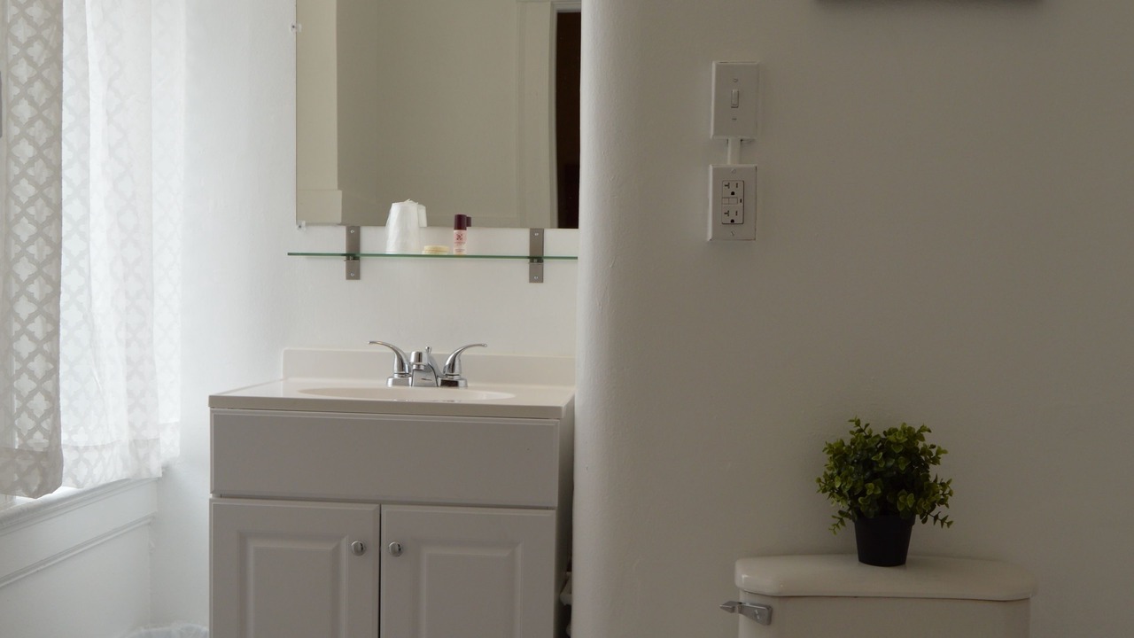 Photo of Bathroom in Chinatown