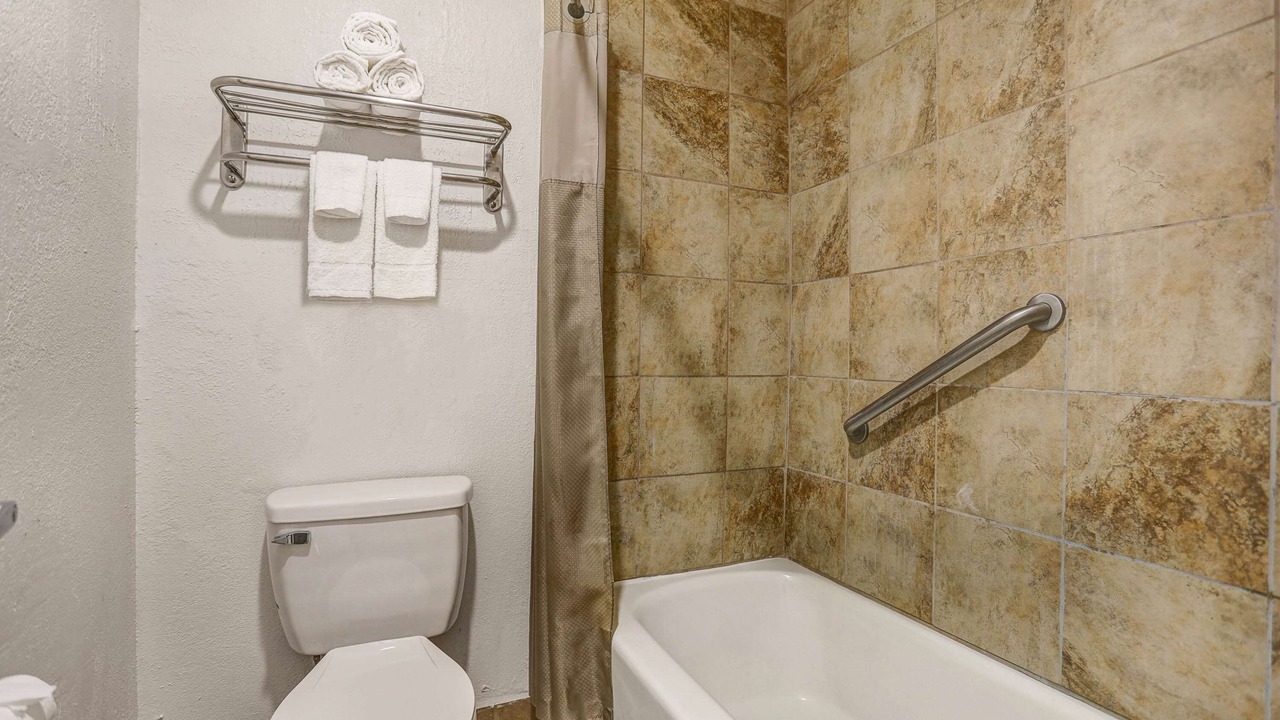 Photo of Bathroom in Clovis