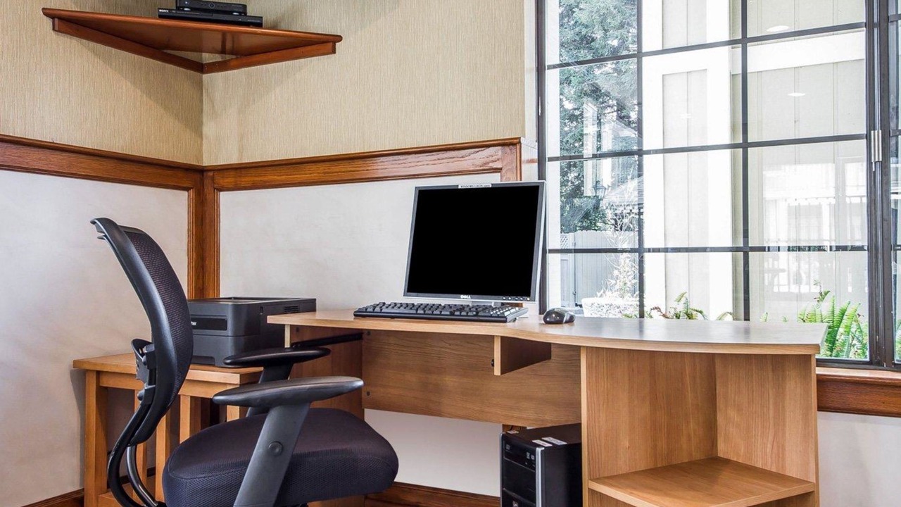 Photo of Others in Petaluma