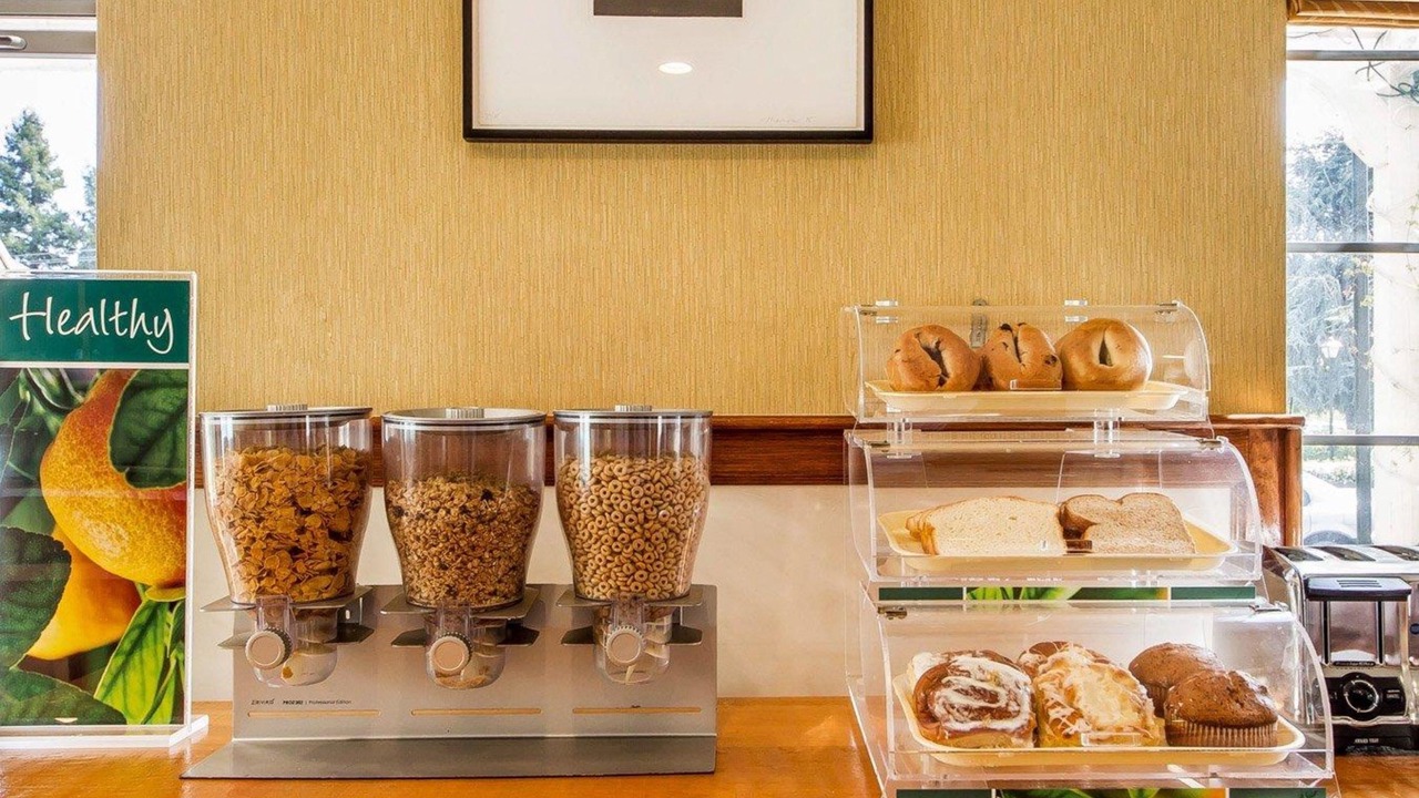 Photo of Others in Petaluma