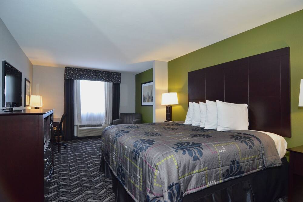 Photo of Bedroom in Windsor Park