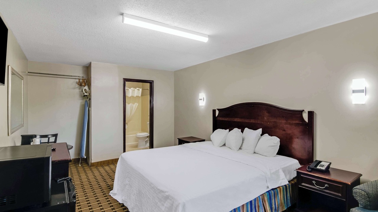 Photo of Bedroom in Torrington