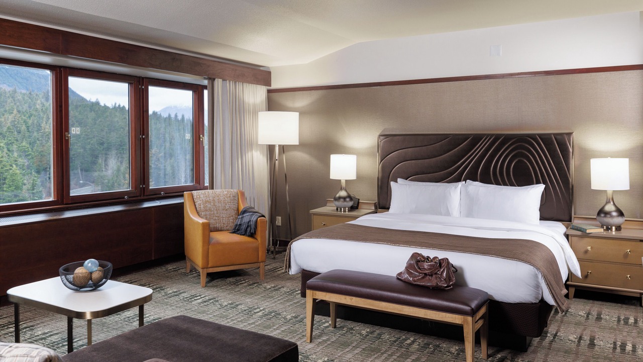 Photo of Bedroom in Alyeska