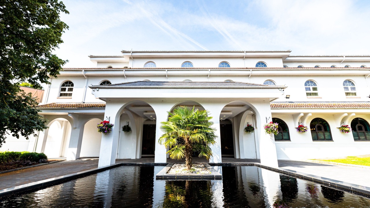 Photo of Outdoor in Seer Green