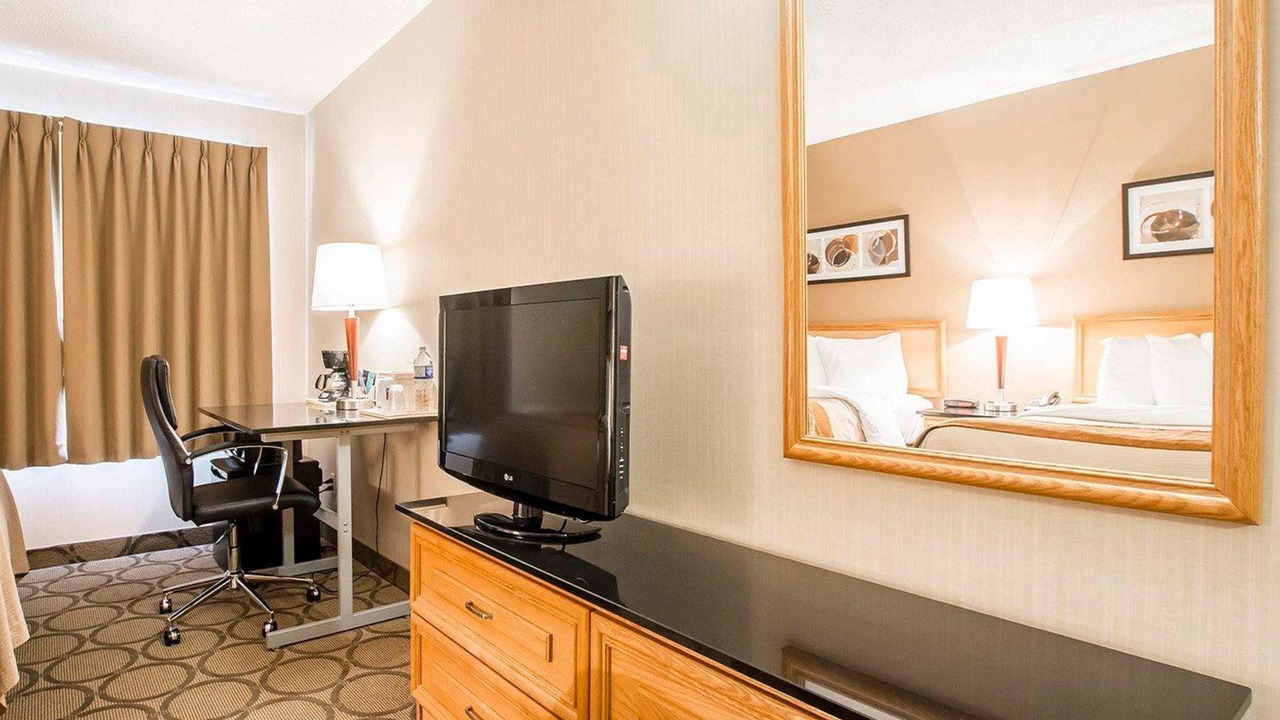 Photo of Bedroom in Rimouski