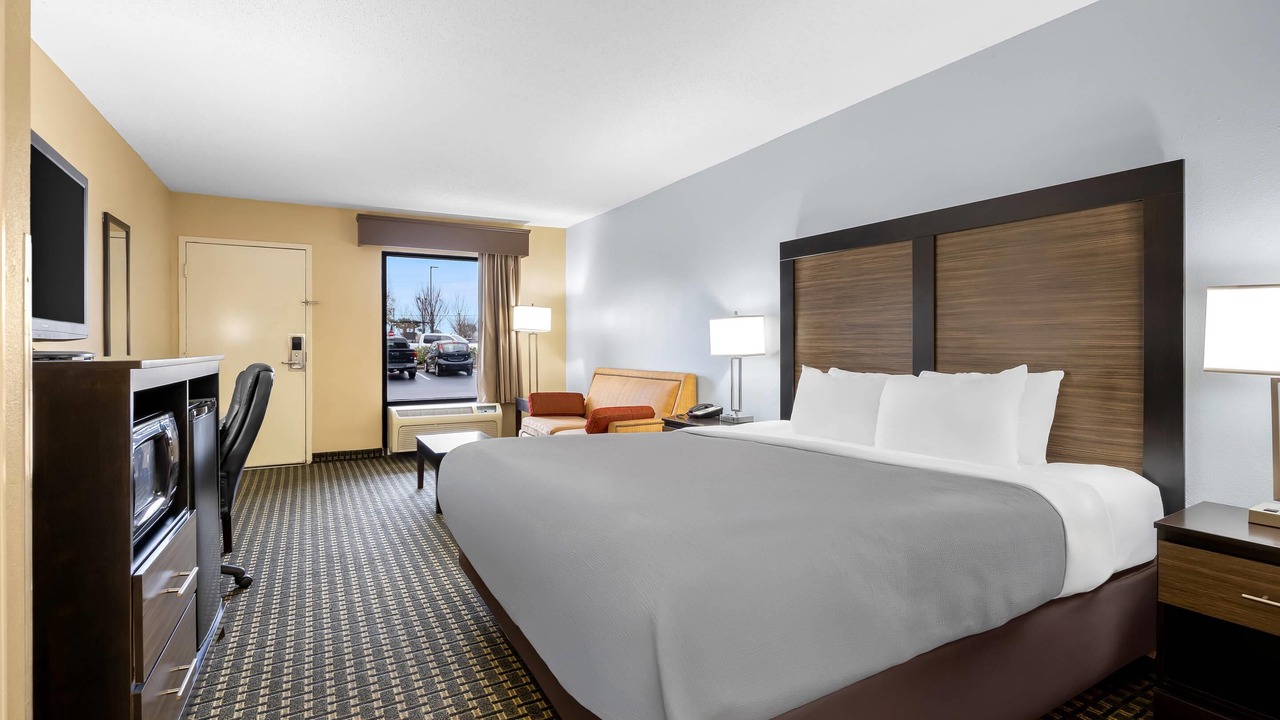 Photo of Bedroom in Perry