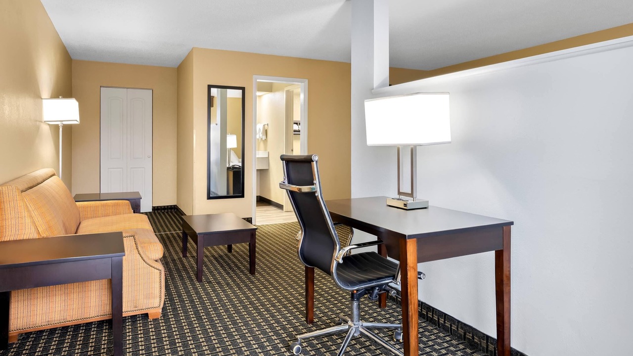 Photo of Bedroom in Perry