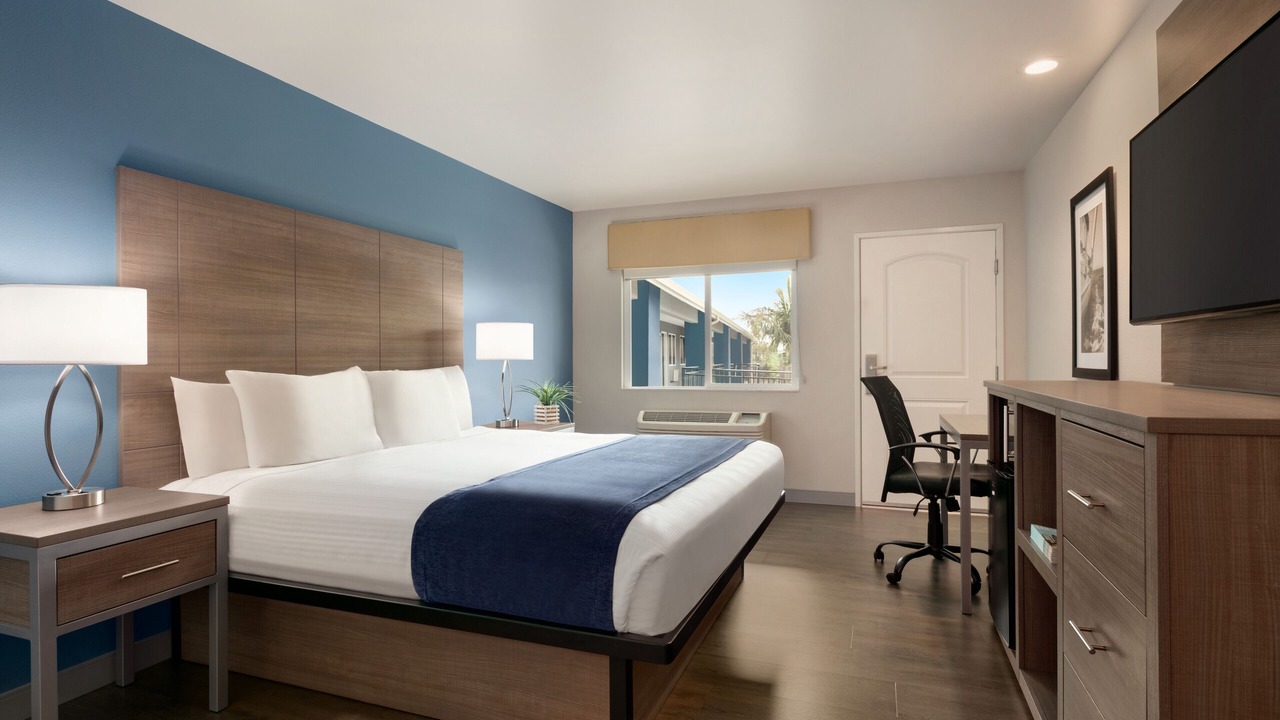 Photo of Bedroom in Westside Santa Cruz