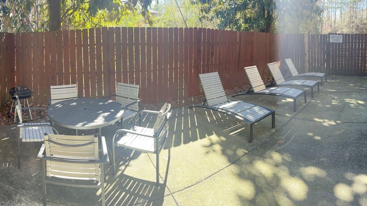 Photo of Patio Balcony in Crestline Heights