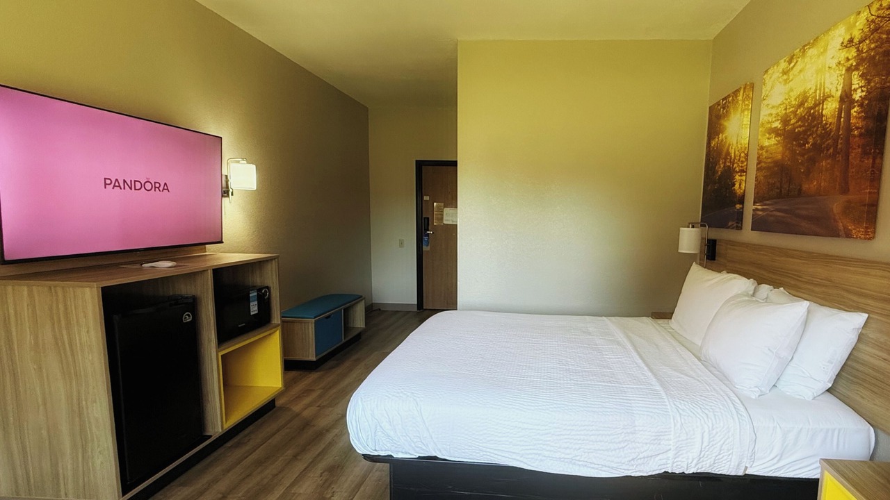 Photo of Bedroom in Mankato