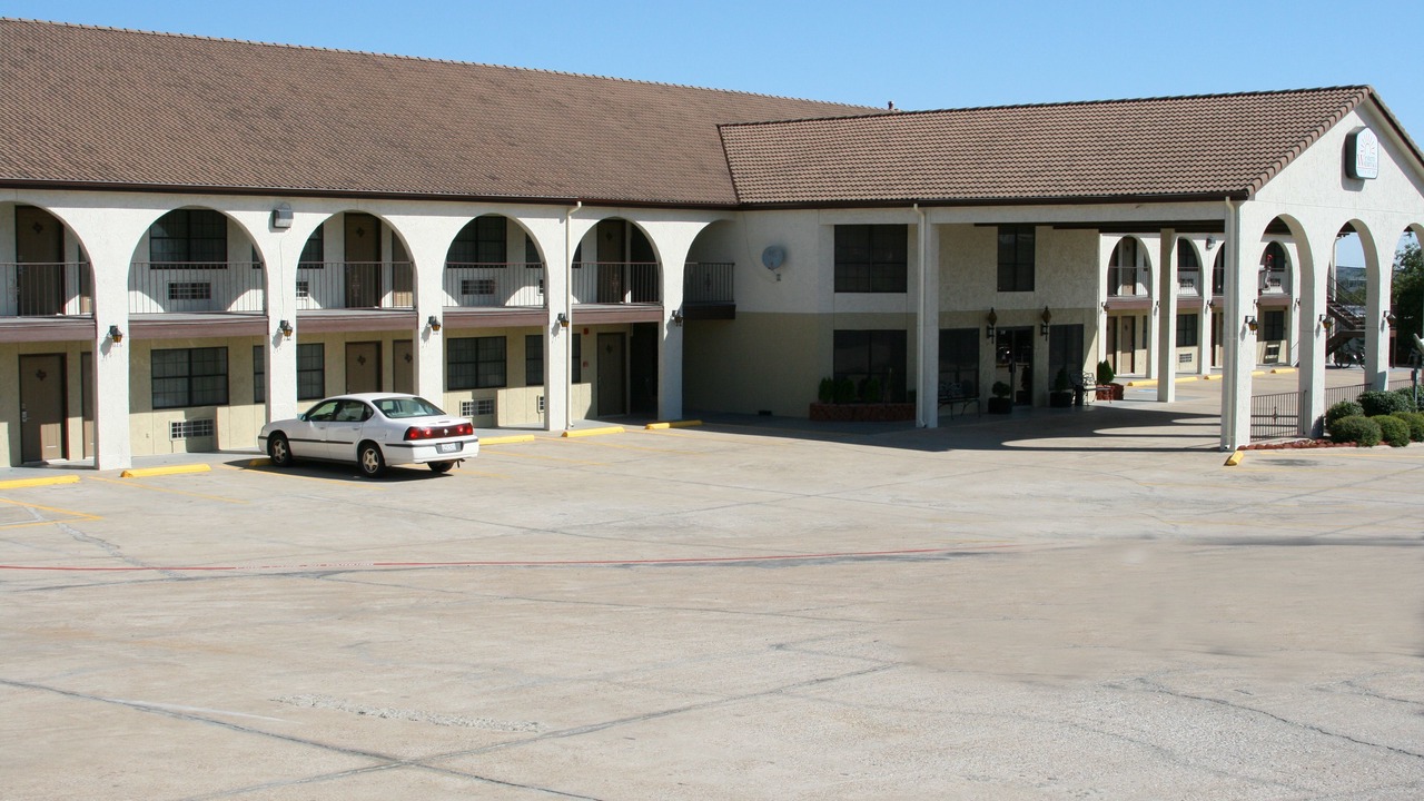 Photo of Others in Weatherford