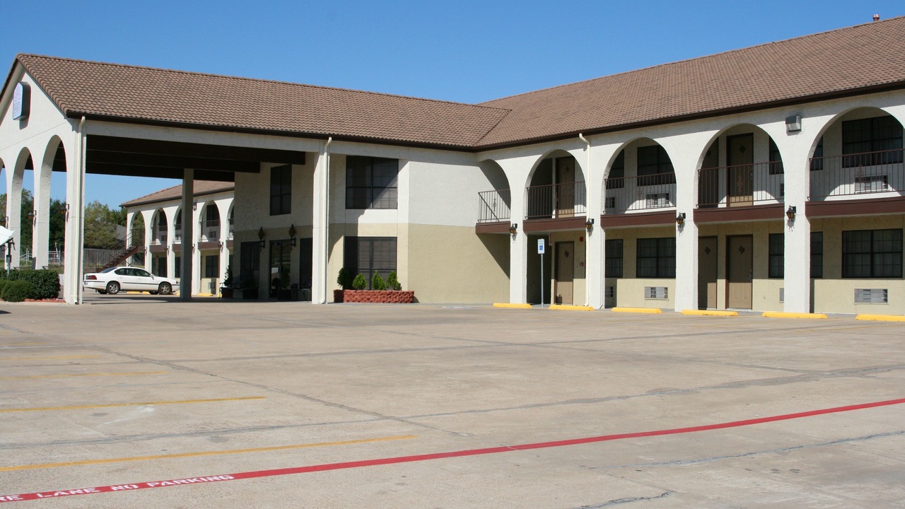 Photo of Others in Weatherford