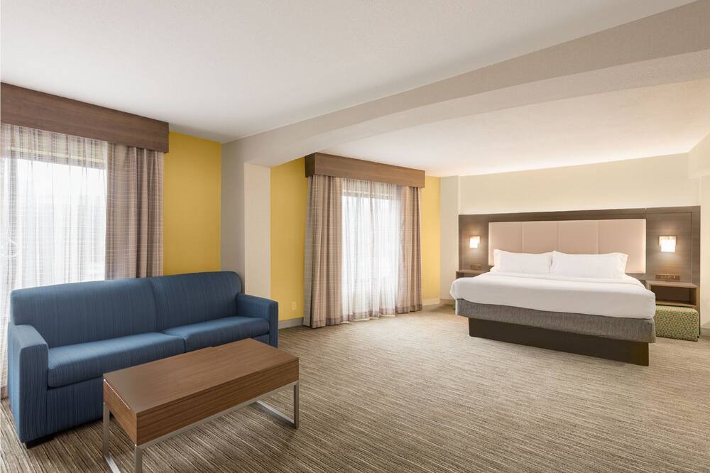 Photo of Bedroom in Downtown Albany