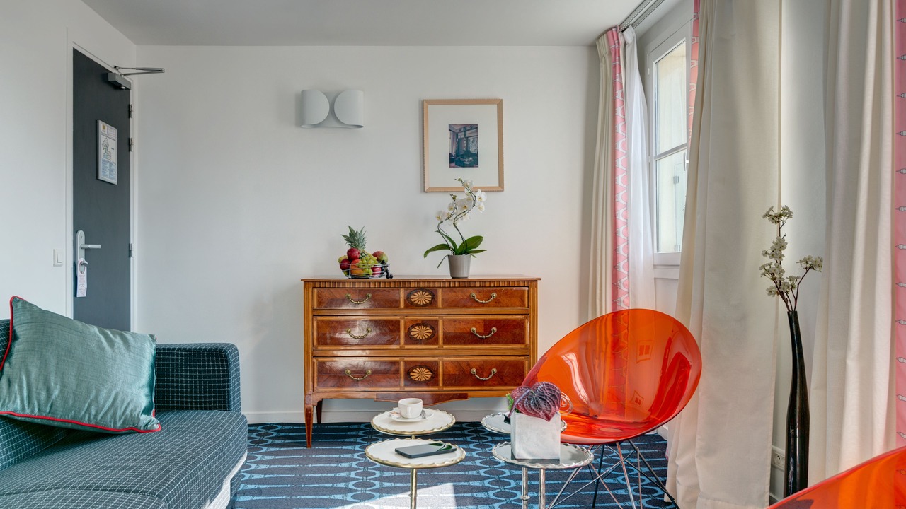Photo of Bedroom in 9th Arrondissement