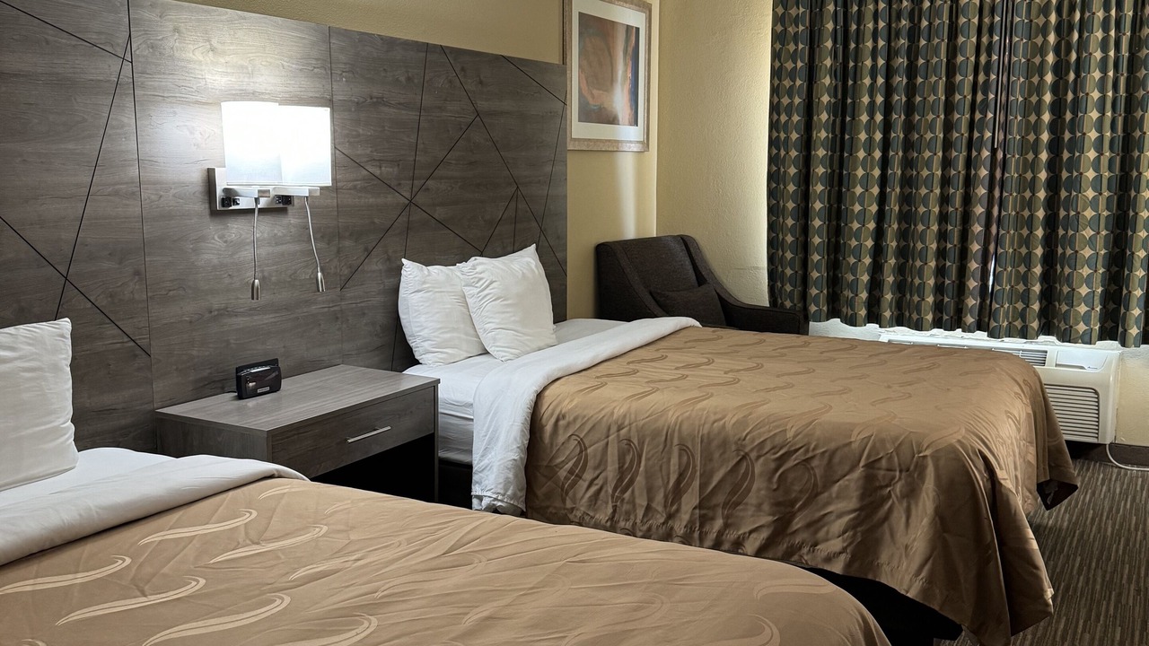 Photo of Bedroom in Forsyth