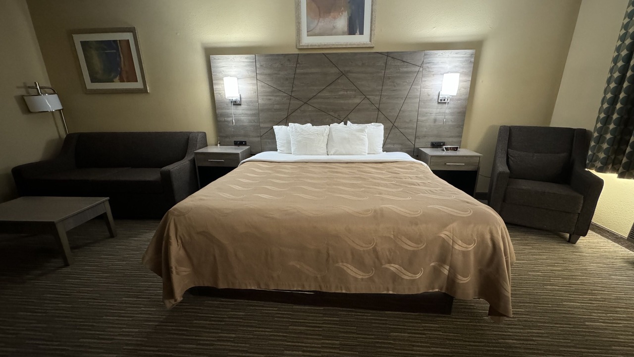 Photo of Bedroom in Forsyth