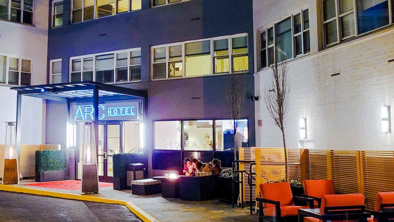 Photo of Outdoor in Foggy Bottom