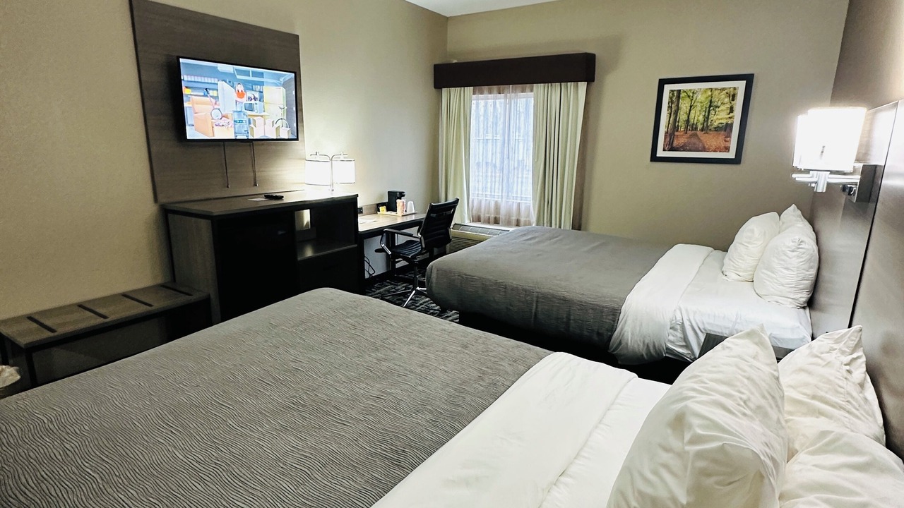 Photo of Bedroom in Gates-North Gates