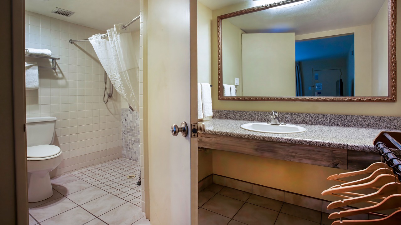 Photo of Bathroom in Willcox