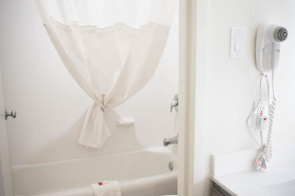 Photo of Bathroom in Uniontown