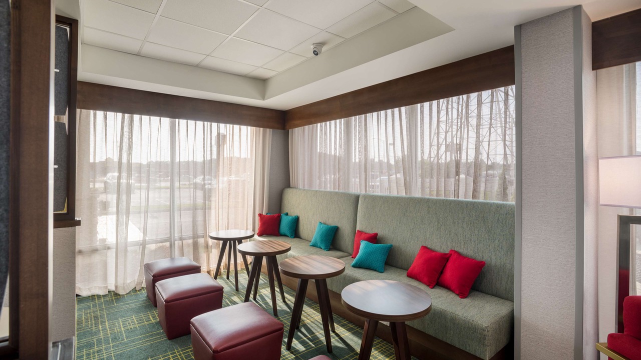 Photo of Others in Gadsden