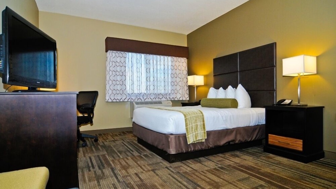 Photo of Bedroom in Greensburg
