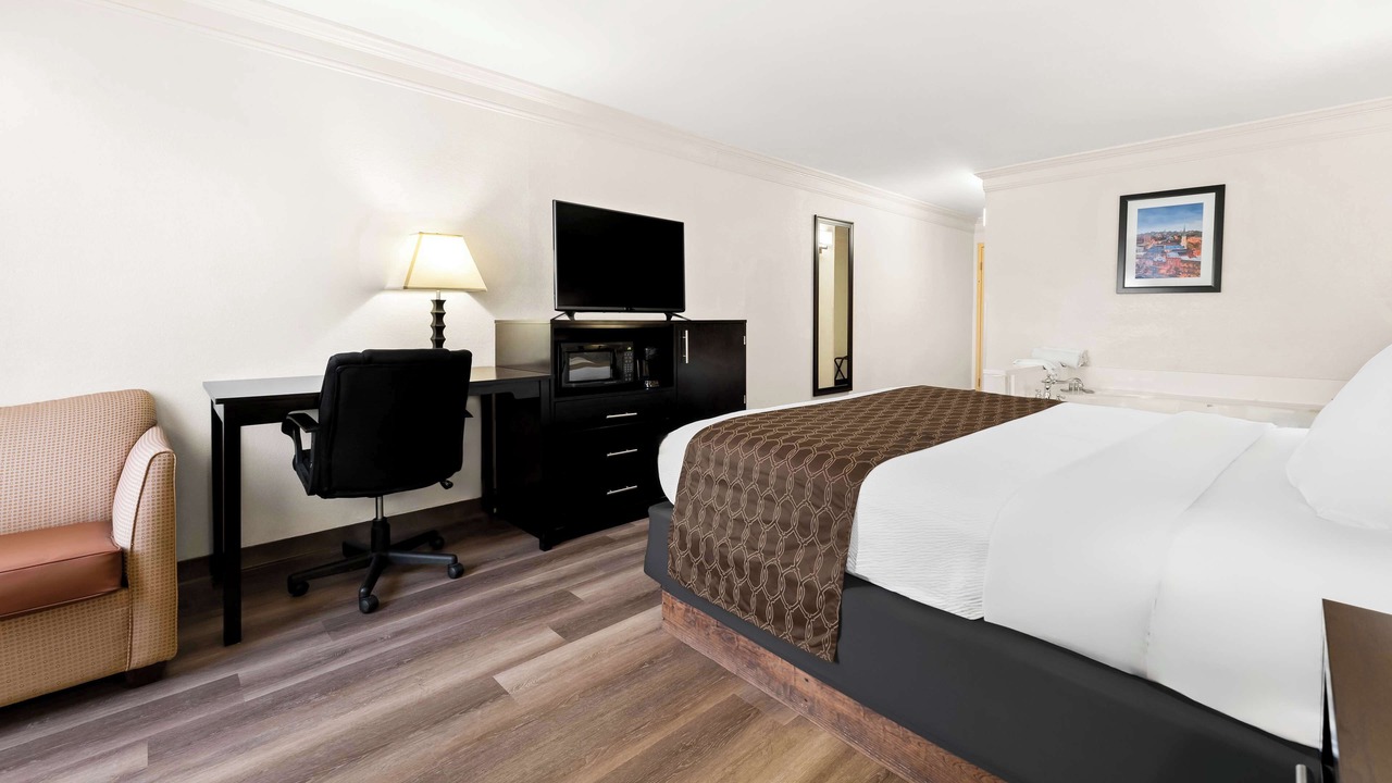 Photo of Bedroom in Macon