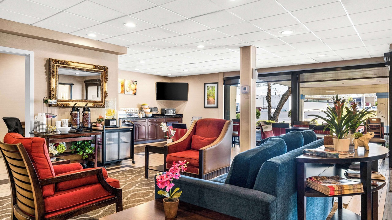 Photo of Others in Reading