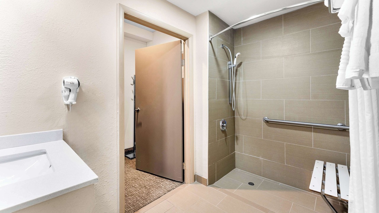 Photo of Bathroom in Reading