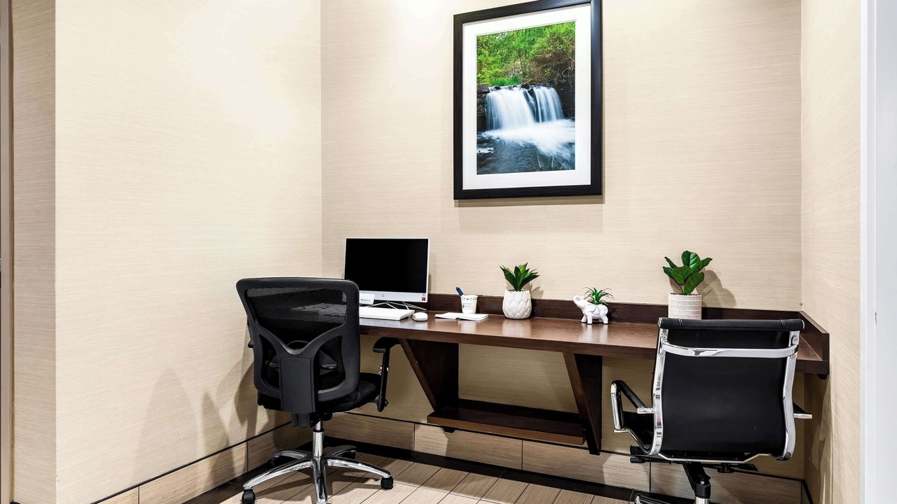 Photo of Others in Reading