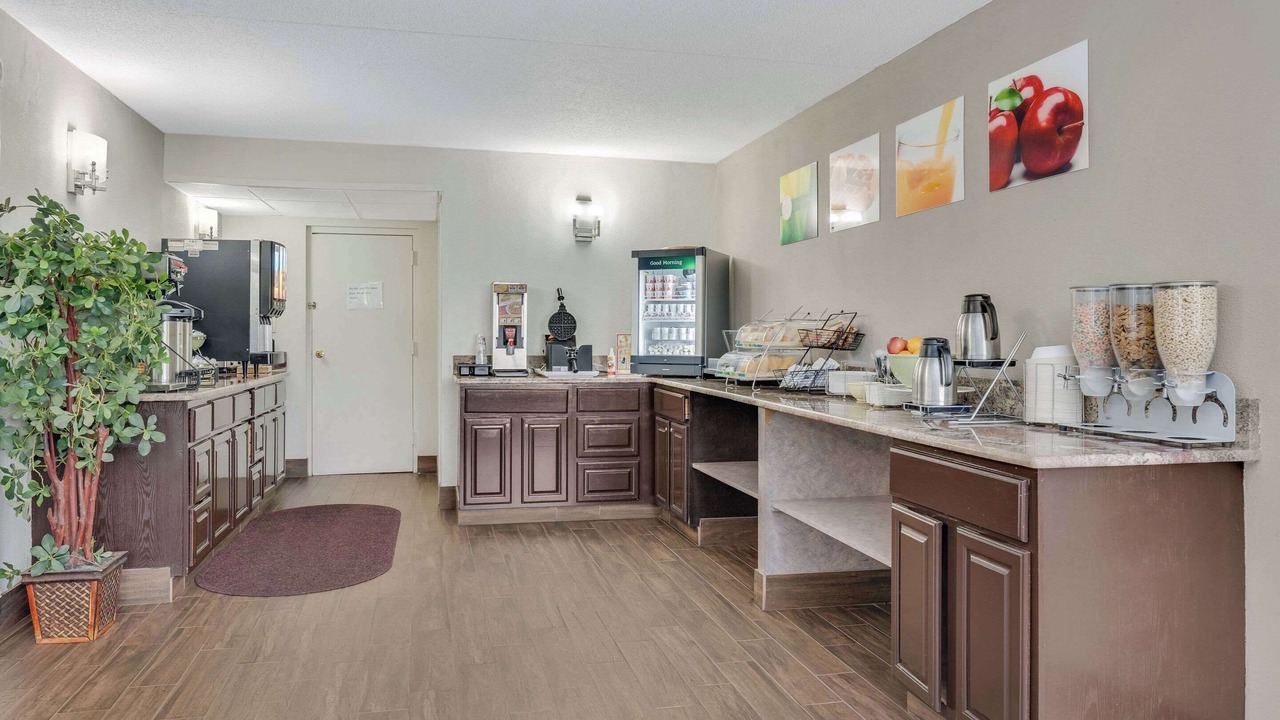 Photo of Others in Palmer