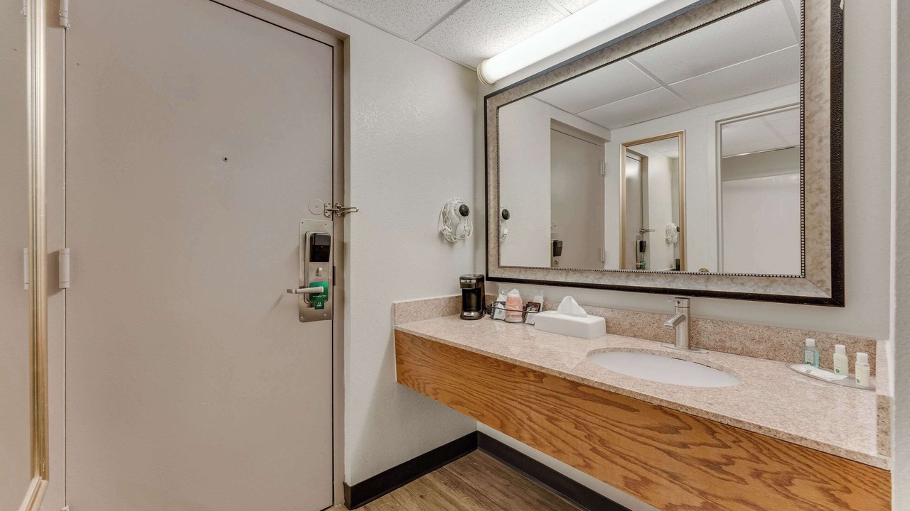 Photo of Others in Palmer