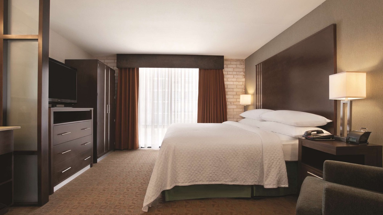 Photo of Bedroom in South Side