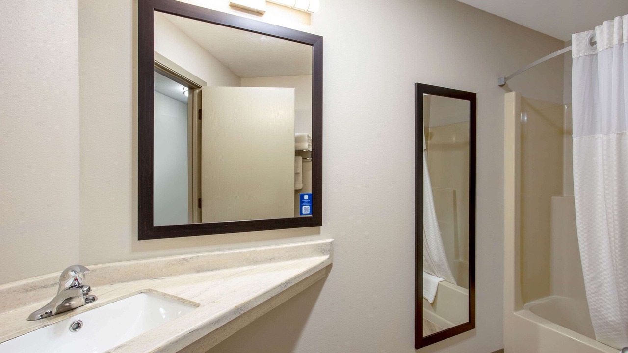 Photo of Bathroom in Marquette