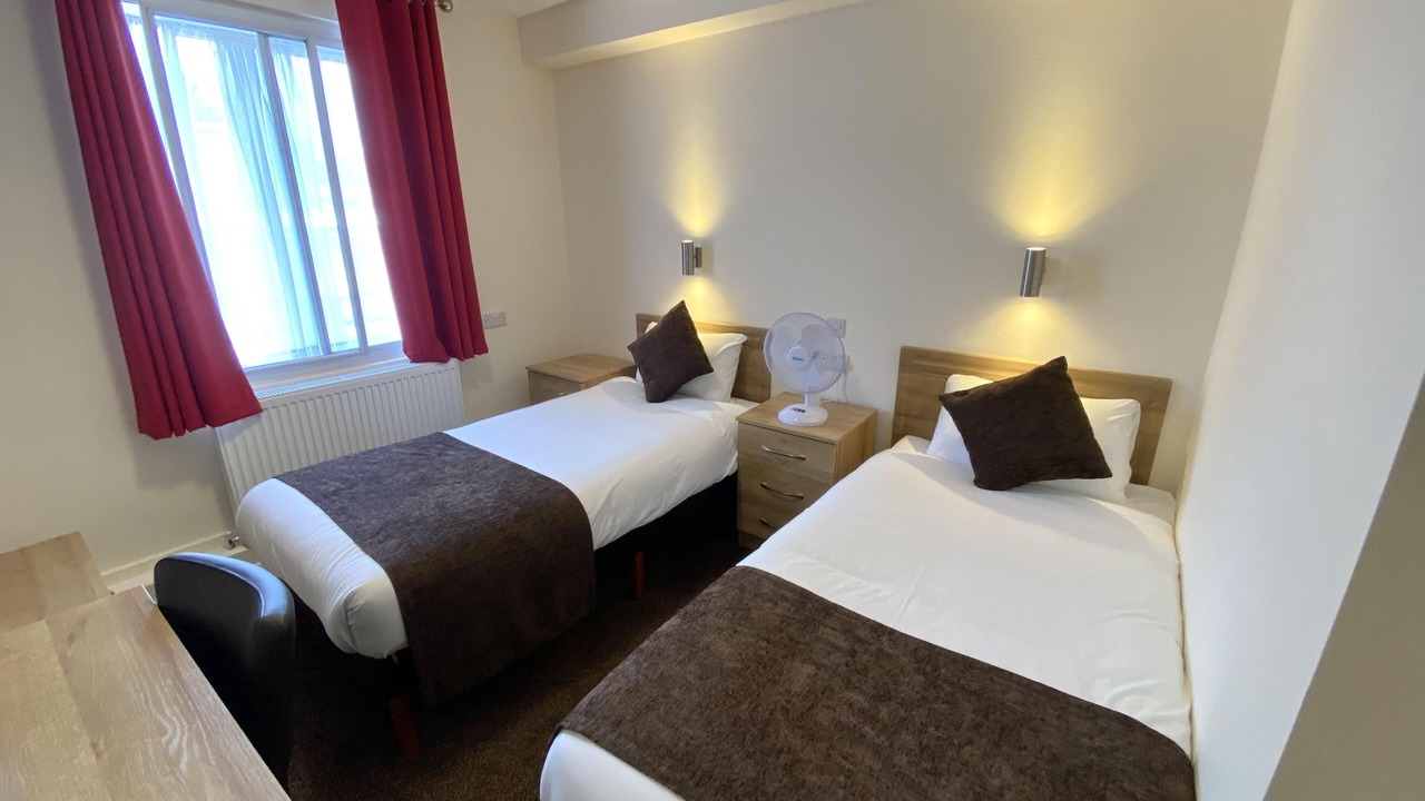 Photo of Bedroom in Horley