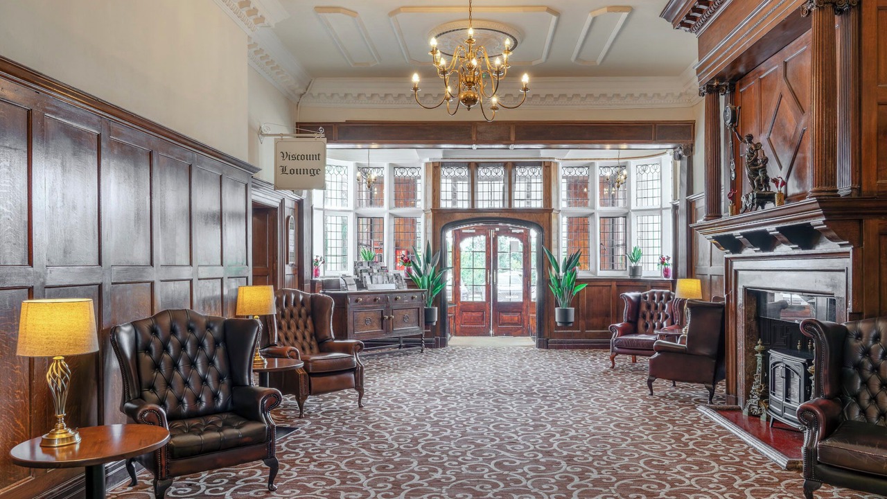 Photo of Others in Horley