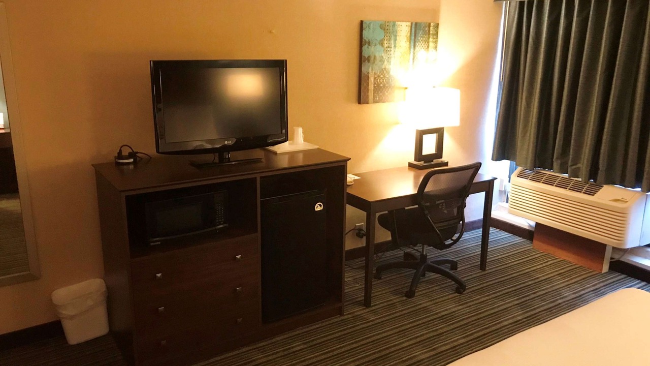 Photo of Bedroom in Woodhaven