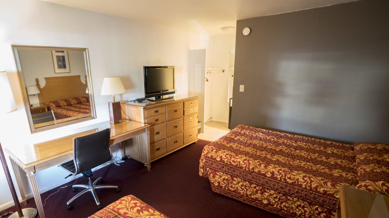 Photo of Bedroom in SeaTac