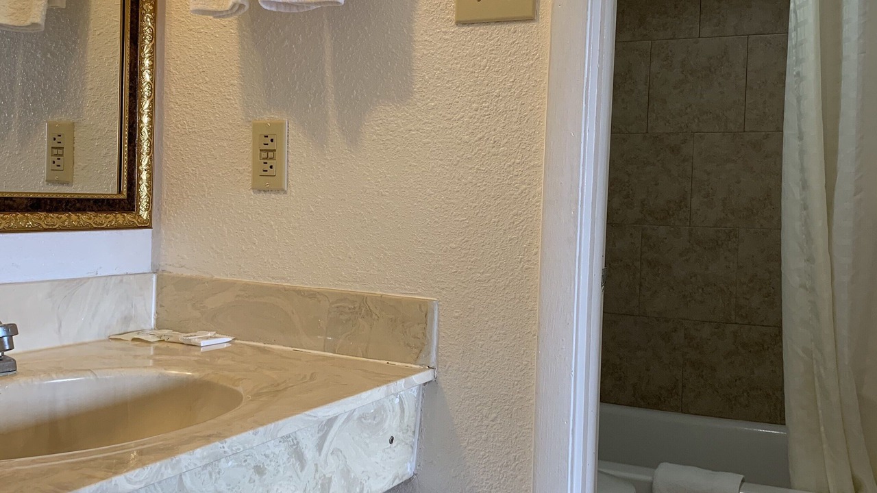 Photo of Bathroom in Port Allen