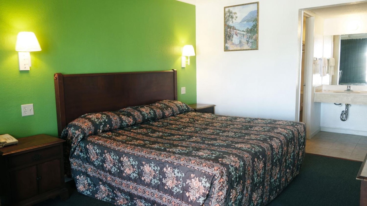 Photo of Bedroom in Port Allen