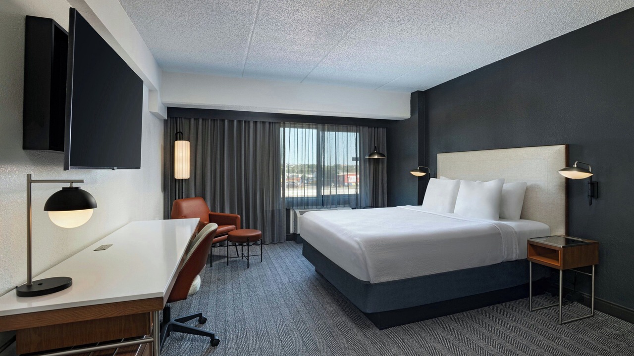 Photo of Bedroom in Western Division