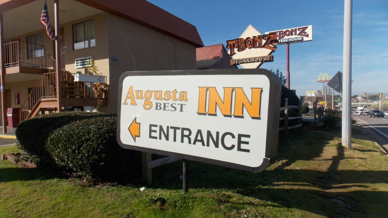 Photo of Outdoor in National Hills