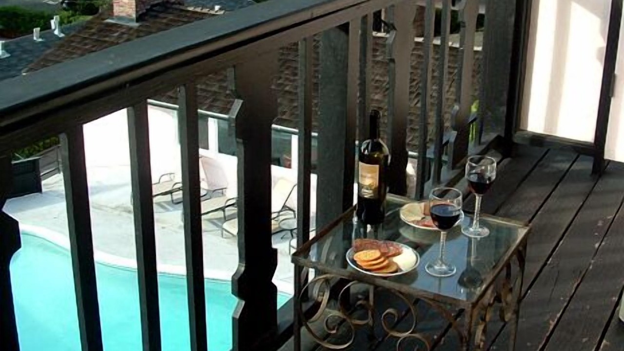 Photo of Patio Balcony in Northwest Carmel