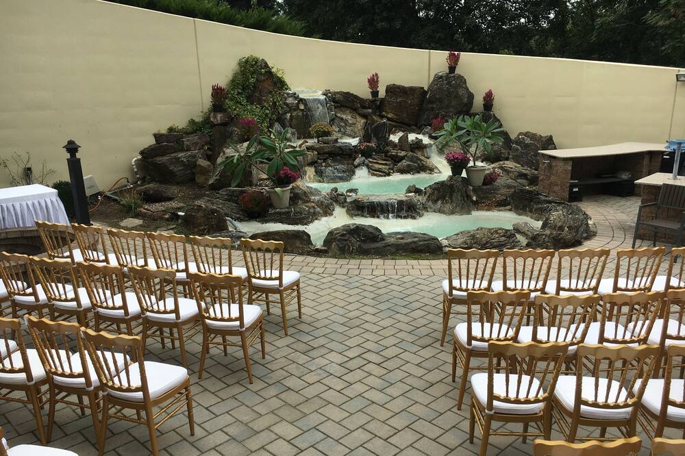 Photo of Patio Balcony in Clinton