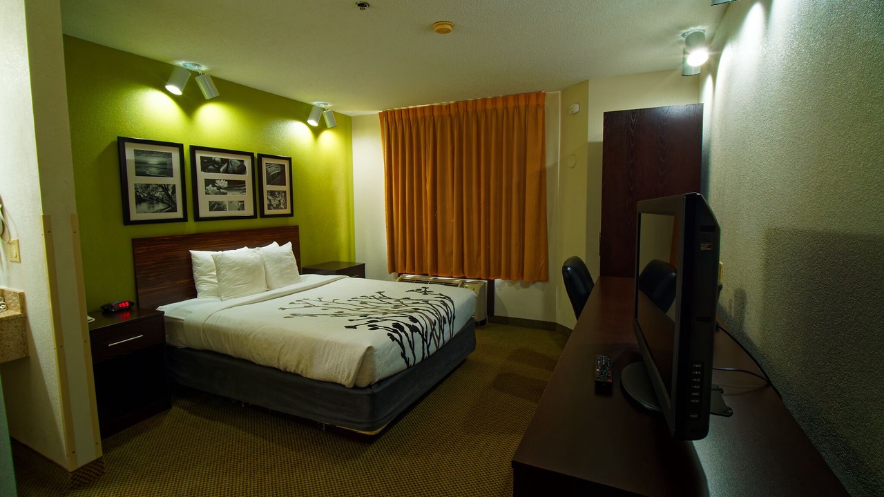 Photo of Bedroom in Morganton