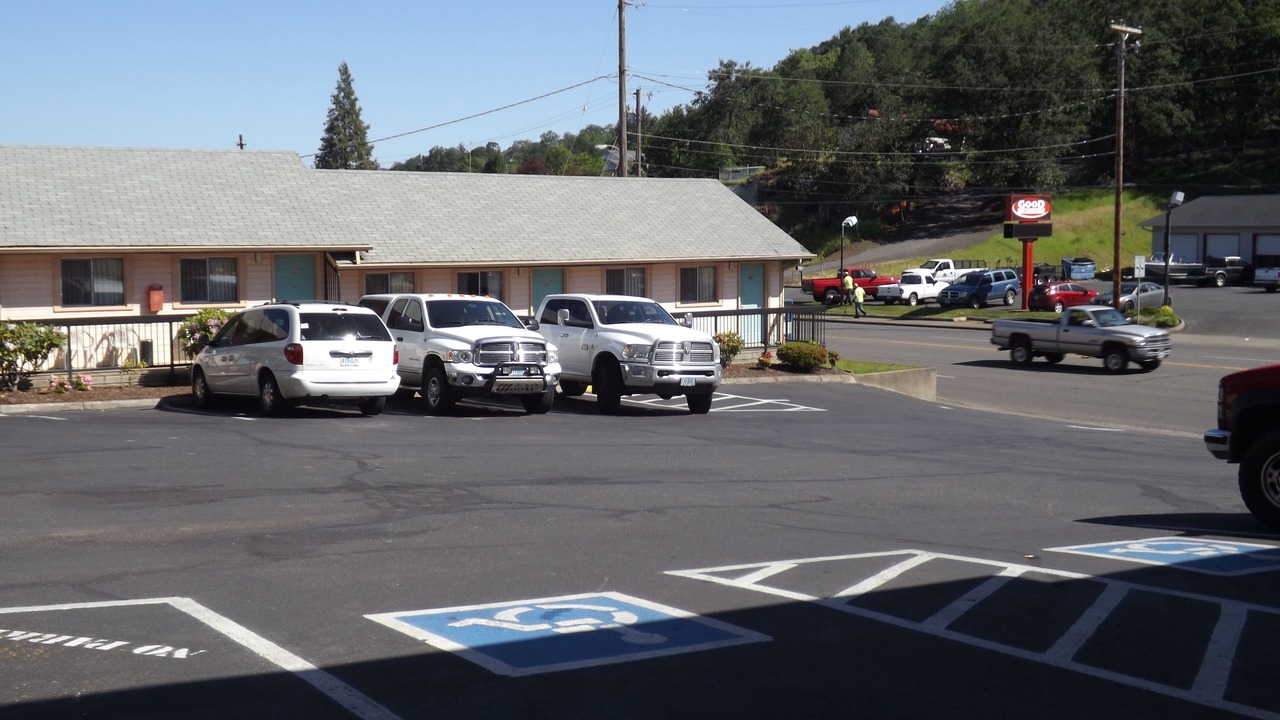 Photo of Others in Roseburg