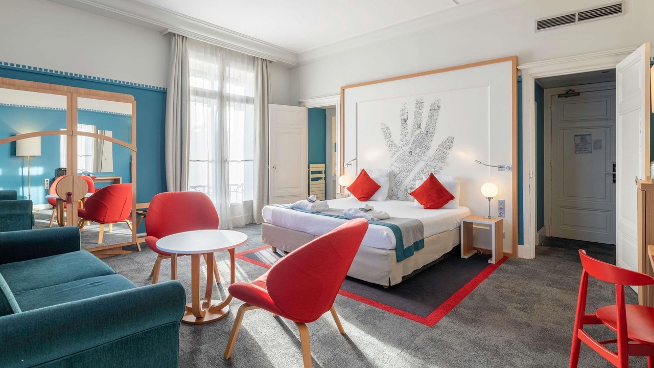 Photo of Bedroom in 2nd Arrondissement